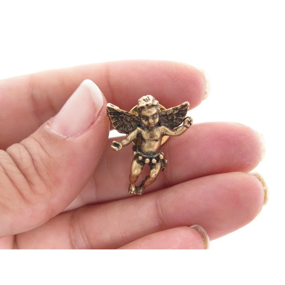Vintage Designer Signed‎ KIRK'S FOLLY Gold Tone Angel Cherub Tie Tac Pin